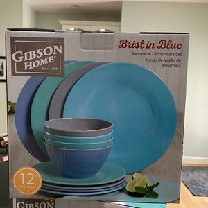 Gibson Home 12pc Melamine Dinnerware